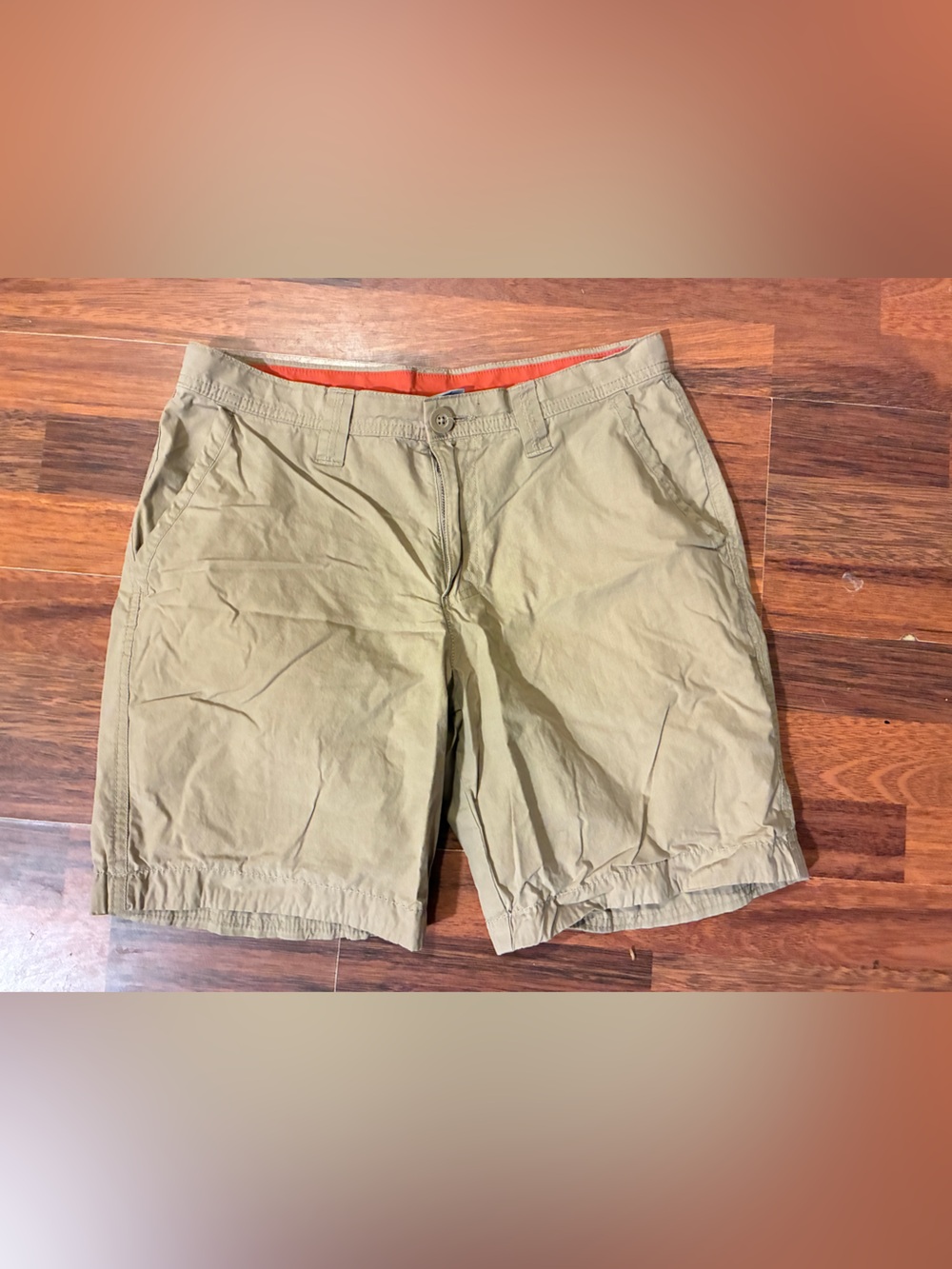 Columbia Men's Khaki Casual Cotton Shorts